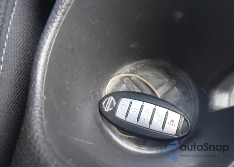 2020 Nissan Rogue Sv Fwd z USA, uszkodzony, nr VIN 5N1AT2MT0LC773464